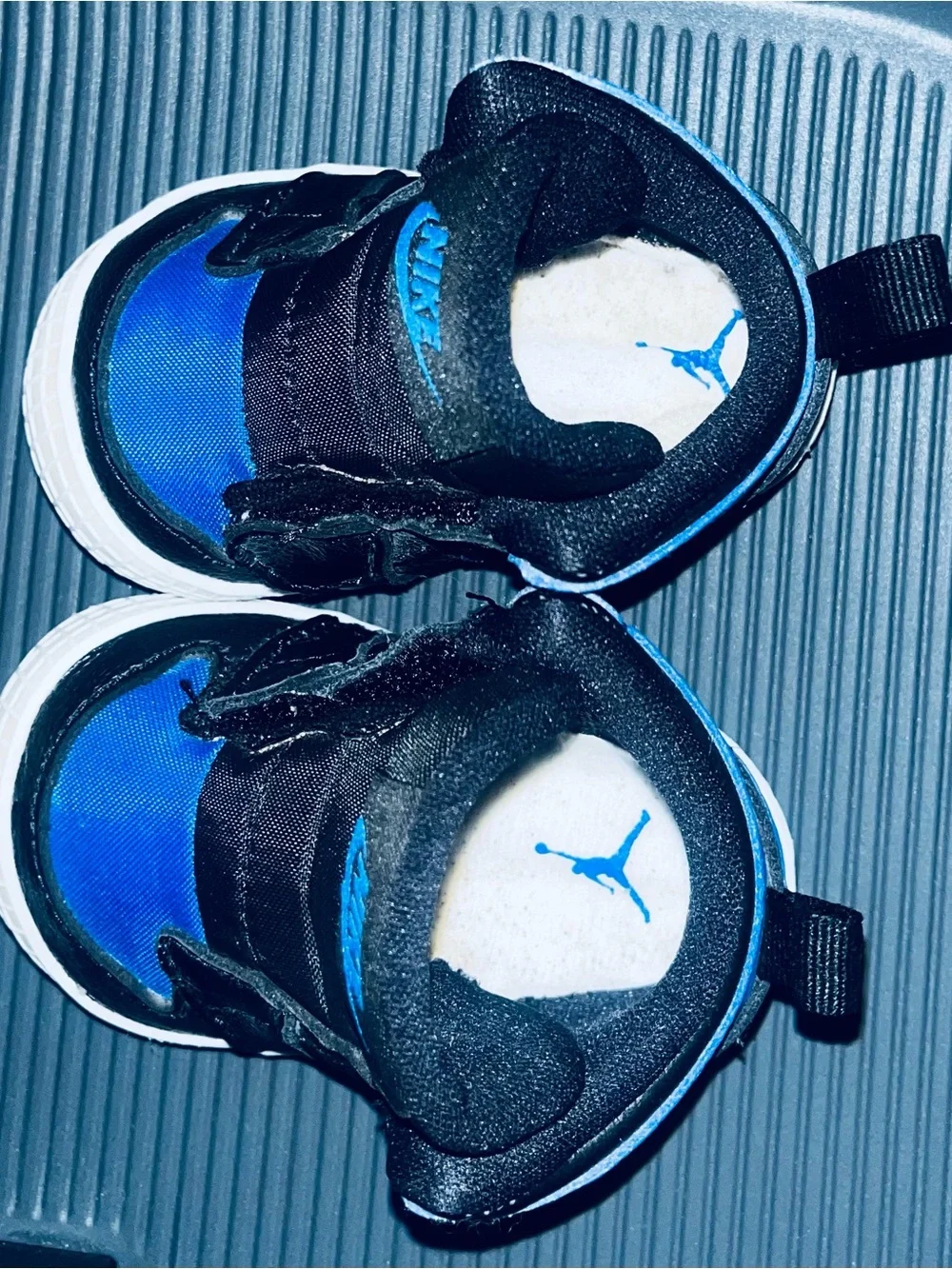 ✨Jordan 1 Crib Bootie ‘Royal’, Infant / Toddler Size 2C✨